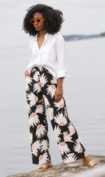 Cargar imagen en el visor de la galería, PANTALON PALAZZO ESTAMPADO FLORES

