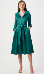 Cargar imagen en el visor de la galería, VESTIDO MIDI VERDE ESMERALDA CON CINTURON LAZADA
