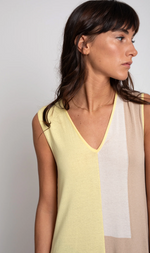 Cargar imagen en el visor de la galería, VESTIDO PUNTO CUELLO V
