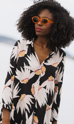 Cargar imagen en el visor de la galería, VESTIDO MIDI CAMISERO FLORES
