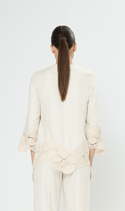 LEVITA DE ALGODÓN CON CROCHET