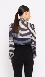 BLUSA GASA ESTAMPADA CON LAZADA