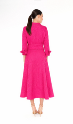 Cargar imagen en el visor de la galería, VESTIDO CAMISERO MIDI FUCSIA
