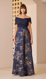 Cargar imagen en el visor de la galería, VESTIDO LARGO BROCADO AZUL MARINO
