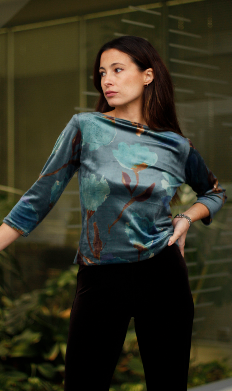 TOP TERCIOPELO ESTAMPADO FLORAL