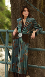 Cargar imagen en el visor de la galería, LEVITA TERCIPELO ESTAMPADA
