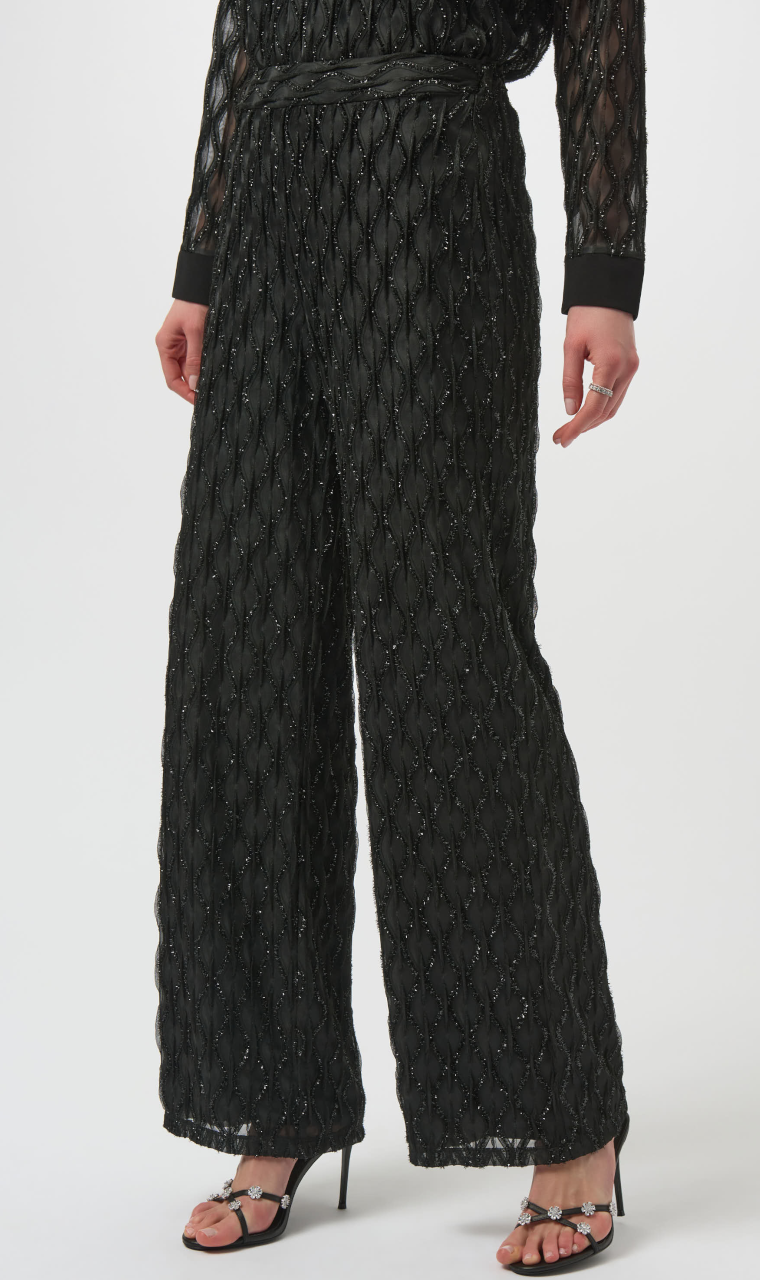 PANTALÓN NEGRO CON BRILLOS
