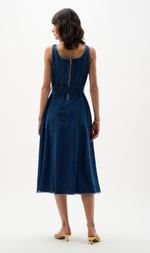 Cargar imagen en el visor de la galería, VESTIDO MIDI VAQUERO DE TIRANTES
