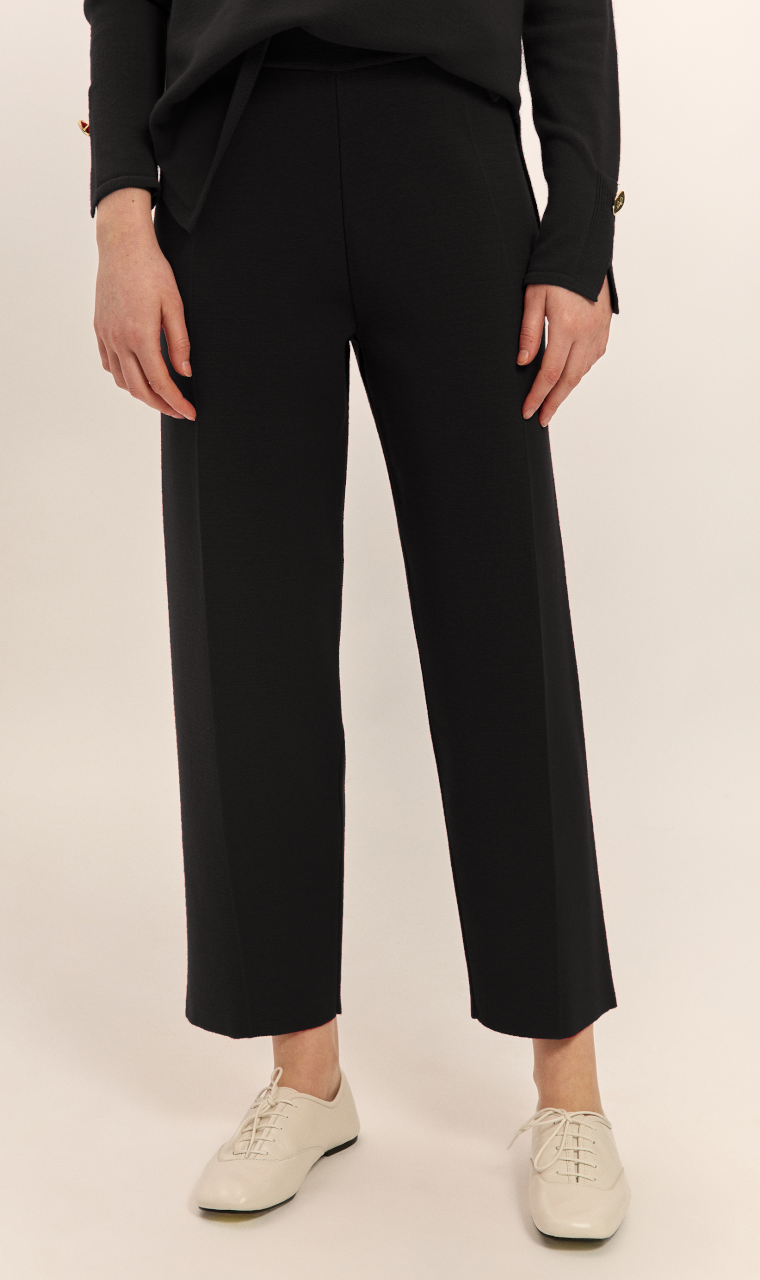 PANTALÓN PUNTO NEGRO