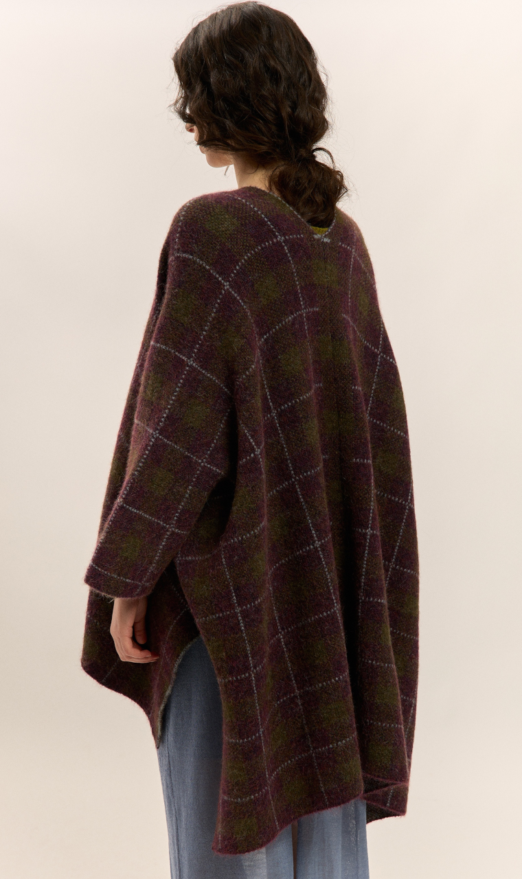 PONCHO CUADROS GRANATE