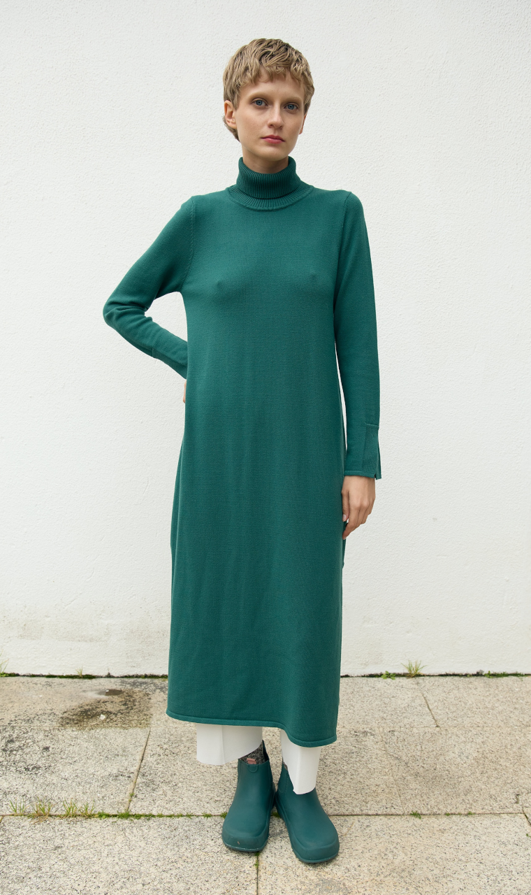 VESTIDO LARGO PUNTO VERDE