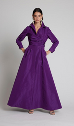 Cargar imagen en el visor de la galería, VESTIDO CAMISERO LARGO MORADO
