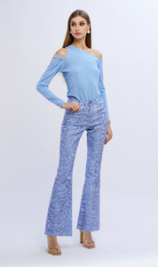 PANTALÓN VAQUERO ESTAMPADO PITÓN