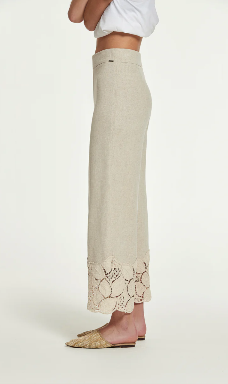 PANTALÓN BEIGE CROCHET