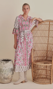 VESTIDO CAMISERO ESTAMPADO ROSA