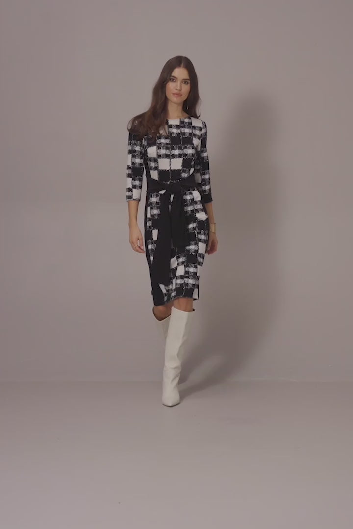 VESTIDO CUADROS BLANCO Y NEGRO